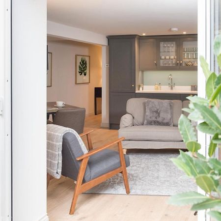 The Burrow By Harrogate Serviced Apartments Bagian luar foto