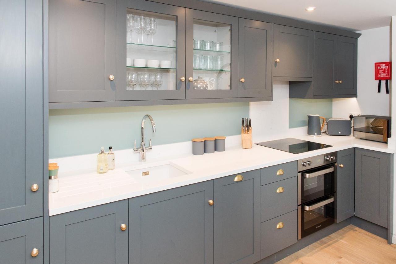 The Burrow By Harrogate Serviced Apartments Bagian luar foto